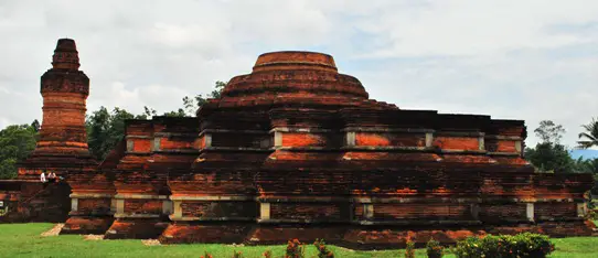 Muara Takus Buddhist Temple Sumatra Indonesia Panoramic | Airasia Pesta Blogging Communities Trip 2009 | Muara Takus Buddhist Temple - It'S Not In My Guidebook | Buddhism Beliefs, Buddhist Temple, Buddism, Indonesia, Muara Takus, Pekanbaru, Pesta Blogger, Sriwijaya, Temple Of Light | Author: Anthony Bianco - The Travel Tart Blog